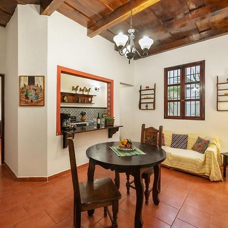 شقة Casita Tumbergia أنتيغوا غواتيمالا المظهر الخارجي الصورة